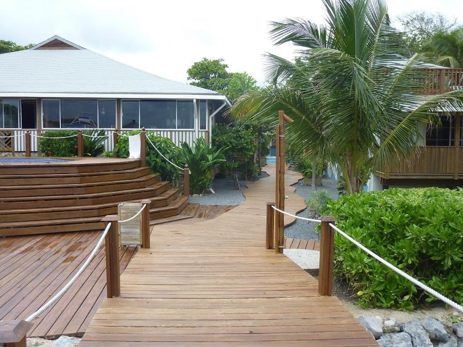 Wikkid Resort Dixon Cove المظهر الخارجي الصورة