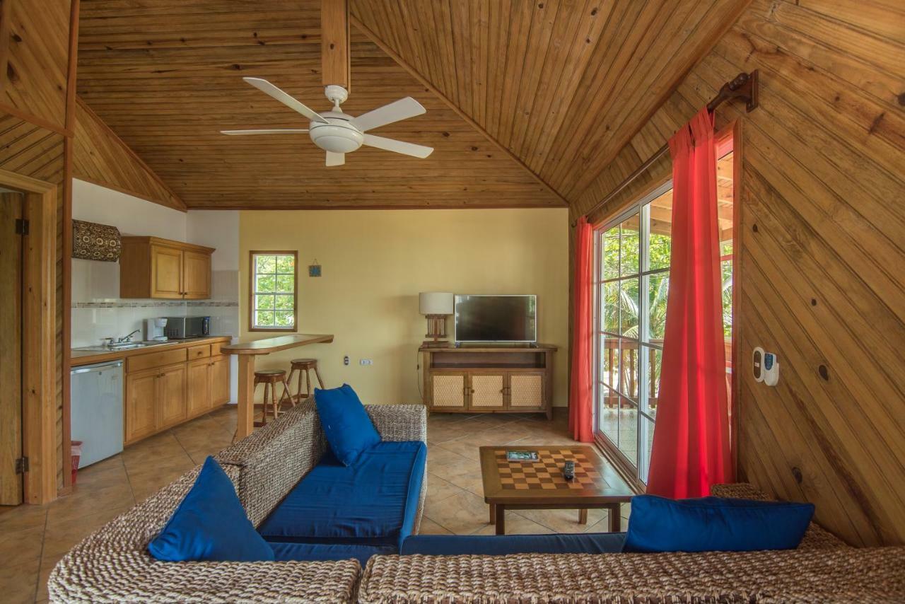 Wikkid Resort Dixon Cove المظهر الخارجي الصورة