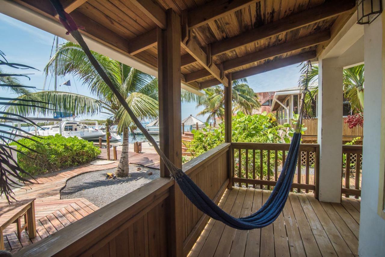 Wikkid Resort Dixon Cove المظهر الخارجي الصورة