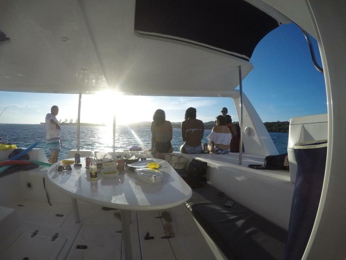 Wikkid Resort Dixon Cove المظهر الخارجي الصورة